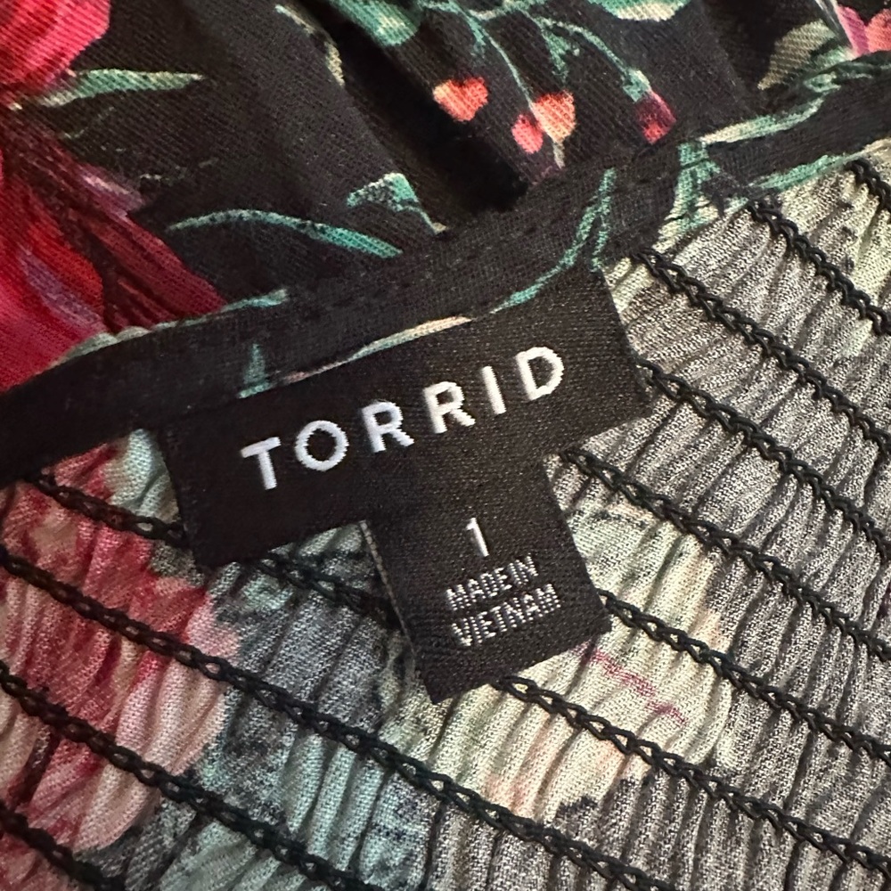 Torrid Mini Challis Smocked Floral Print Skater Dress Size 1X - Picture 4 of 6